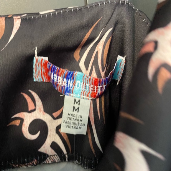 UO Print Slip Dress - Picture 8 of 9